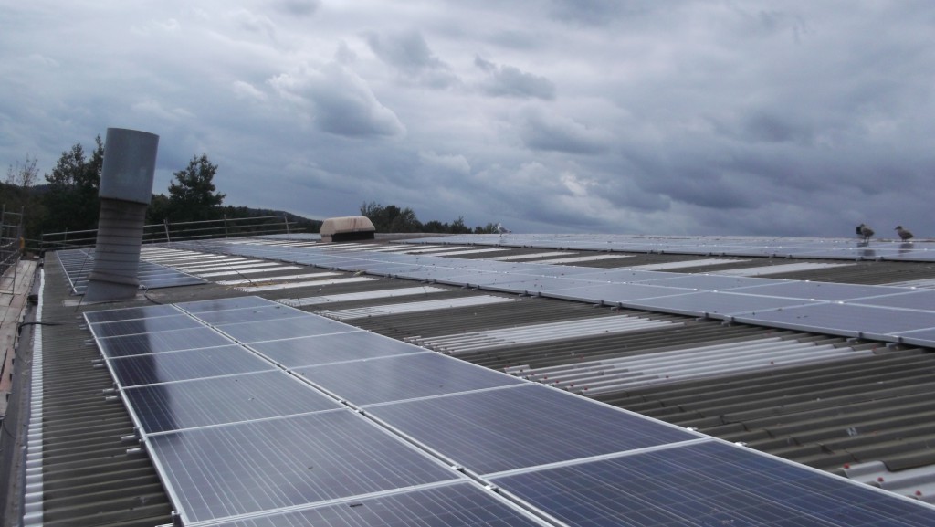 Centristic Installs 200 Solar Panels On Roof